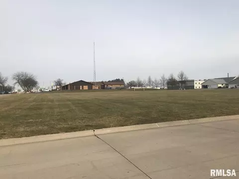 0 S 6th Ave, Eldridge, IA 52748