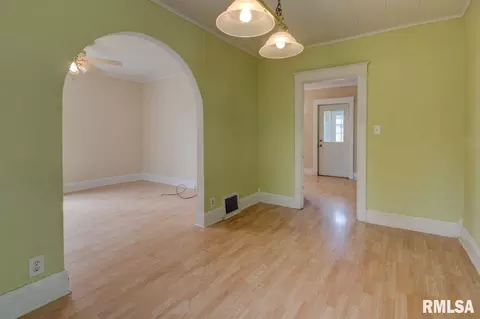 540 20th Ave, Moline, IL 61265 photo 8