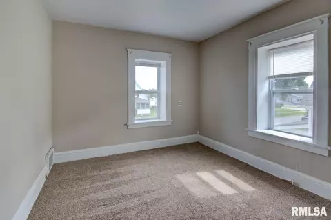 540 20th Ave, Moline, IL 61265 photo 17