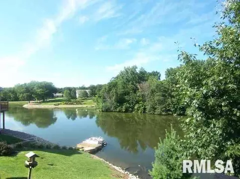 109 Rustic Lake Ct, Colona, IL 61241