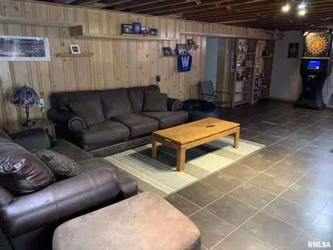 1532 1st St, Moline, IL 61265 photo 34