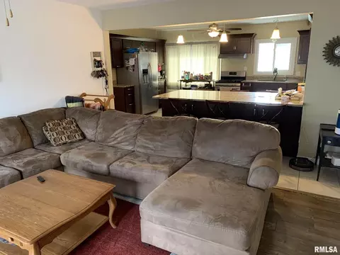 1532 1st St, Moline, IL 61265 photo 13