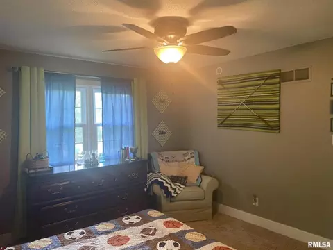 133 Hillside Dr, Park View, IA 52748 photo 27