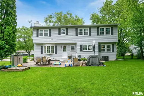 133 Hillside Dr, Park View, IA 52748 photo 5