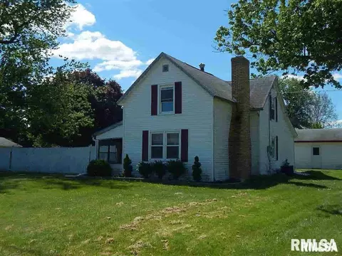 912 SW 4th St, Aledo, IL 61231 photo 1