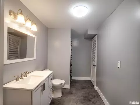 1100 15th St, Silvis, IL 61282 photo 12
