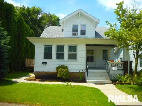 427 43rd St, Moline, IL 61265 photo 1