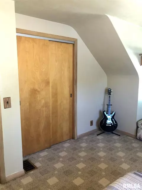 918 Terry Ave, Kewanee, IL 61443 photo 33