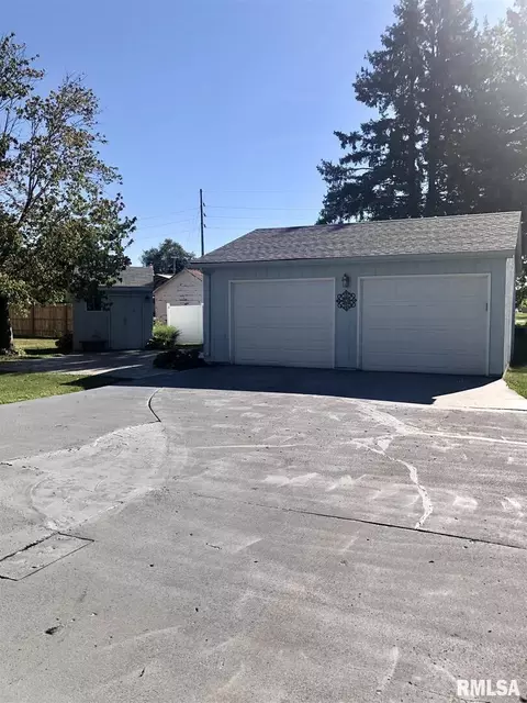 918 Terry Ave, Kewanee, IL 61443 photo 10