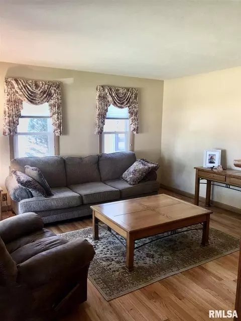 918 Terry Ave, Kewanee, IL 61443 photo 12