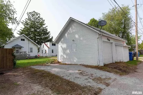 2334 31st St, Moline, IL 61265 photo 20