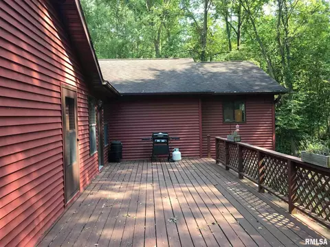 3781 Balk Rd, Fulton, IL 61252 photo 2