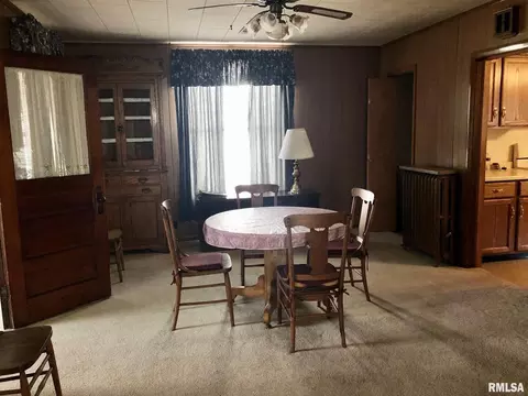 804 Willow St, Kewanee, IL 61443 photo 3