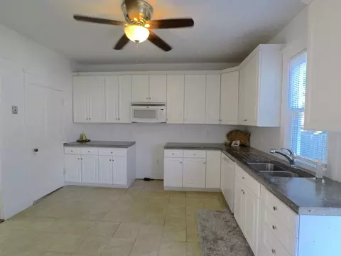 1808 17th St, Moline, IL 61265 photo 13