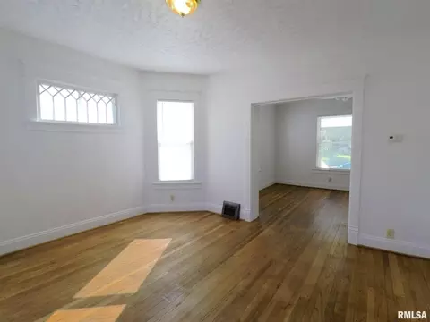 1808 17th St, Moline, IL 61265 photo 5