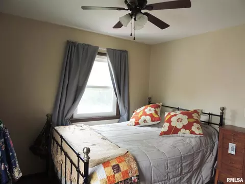 2540 33rd St, Moline, IL 61265 photo 18