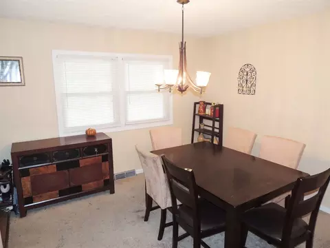 2540 33rd St, Moline, IL 61265 photo 7