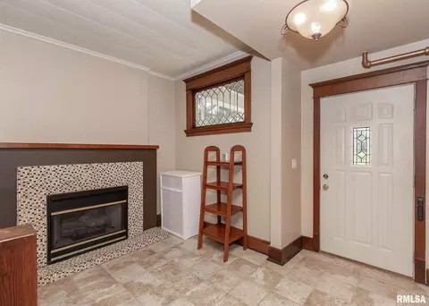 1003 12th Ave, Moline, IL 61265 photo 3