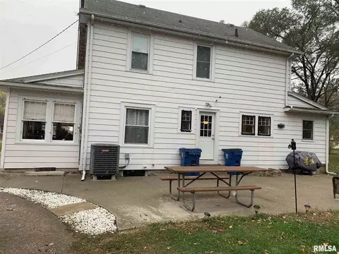 1114 Main St, Thomson, IL 61285 photo 2