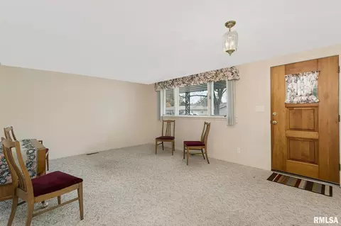 617 14th Ave, Hampton, IL 61256 photo 3