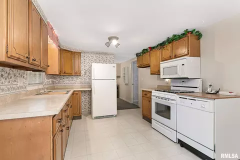 617 14th Ave, Hampton, IL 61256 photo 9