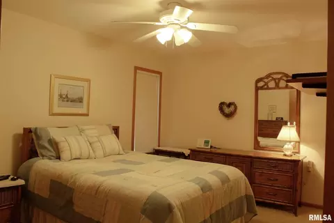 1013 18th Ave, Silvis, IL 61282 photo 7