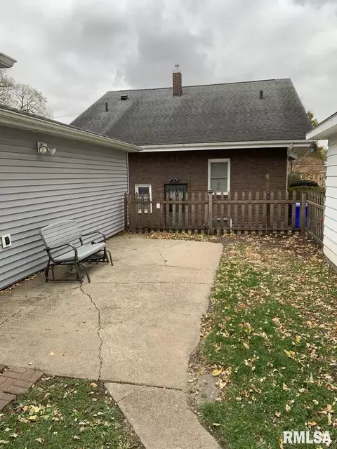 401 S Cottage St, Kewanee, IL 61443 photo 16