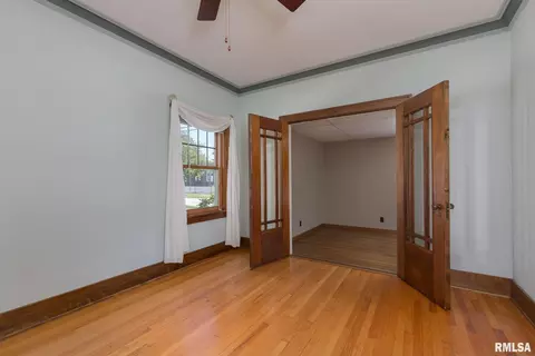 2425 18th Ave, Moline, IL 61265 photo 5