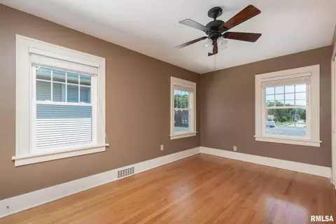 2425 18th Ave, Moline, IL 61265 photo 12