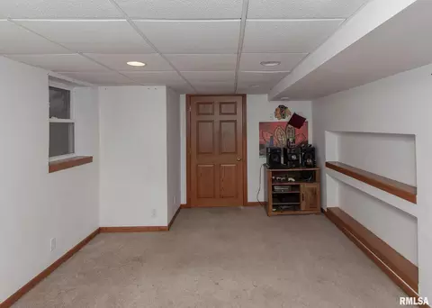 1836 14th Ave, Moline, IL 61265 photo 29