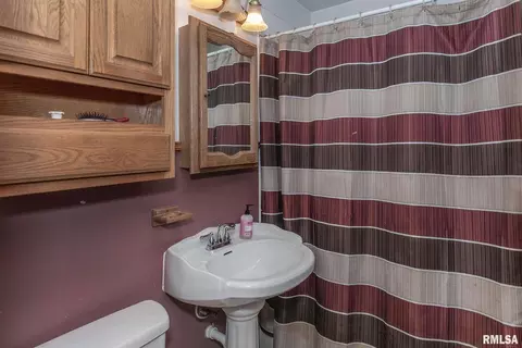 1836 14th Ave, Moline, IL 61265 photo 21