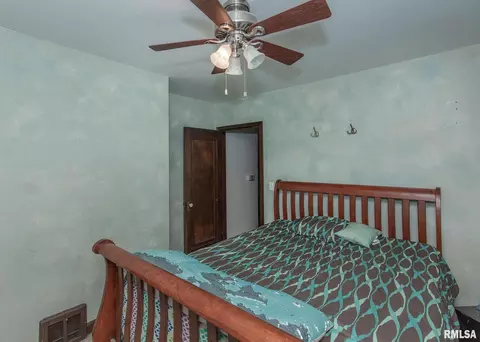 1836 14th Ave, Moline, IL 61265 photo 19