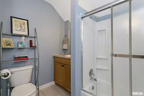 2322 5th St, Moline, IL 61265 photo 22