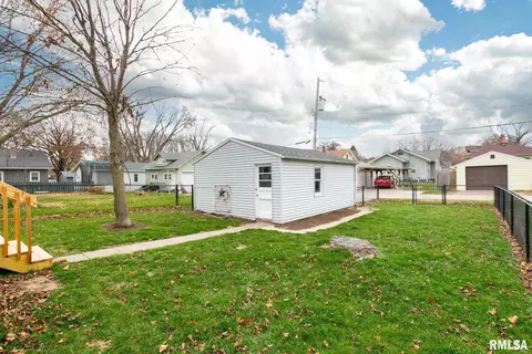 2322 5th St, Moline, IL 61265 photo 26
