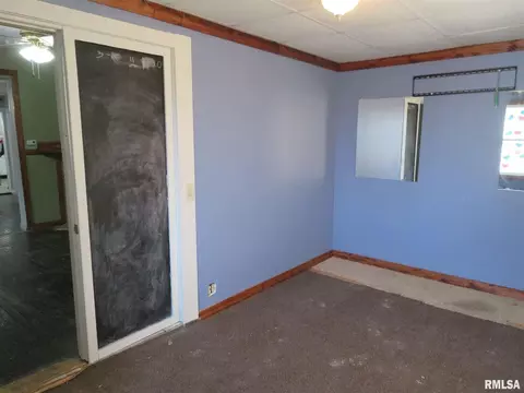 830 16th St, Moline, IL 61265 photo 11