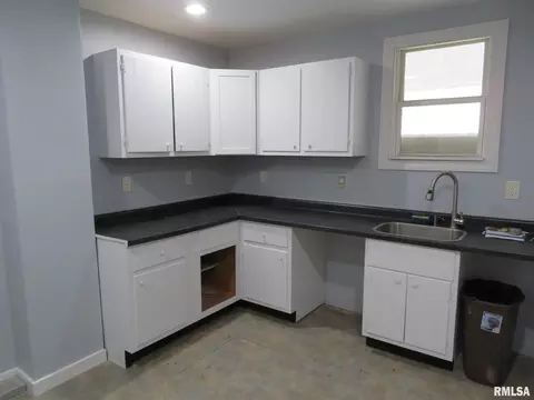 830 16th St, Moline, IL 61265 photo 16