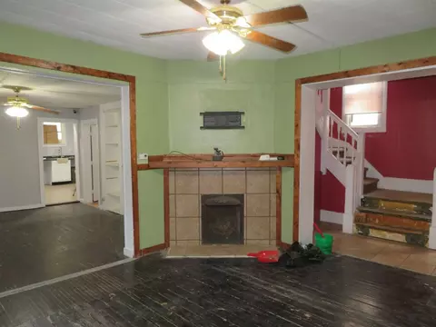 830 16th St, Moline, IL 61265 photo 3