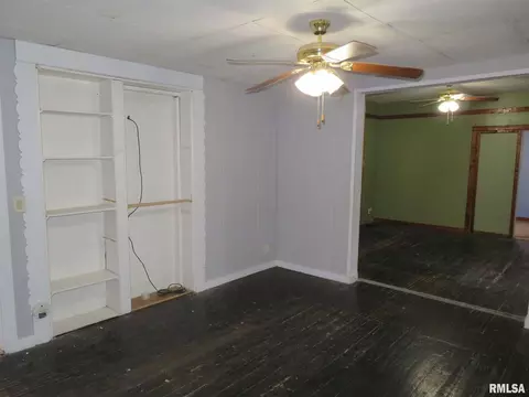 830 16th St, Moline, IL 61265 photo 9
