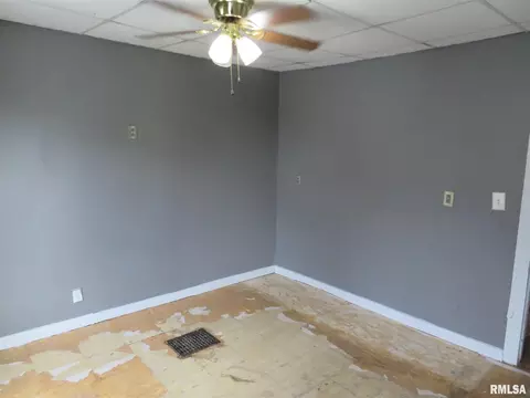 830 16th St, Moline, IL 61265 photo 27