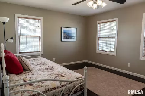 2306 16th Ave, Moline, IL 61265 photo 15