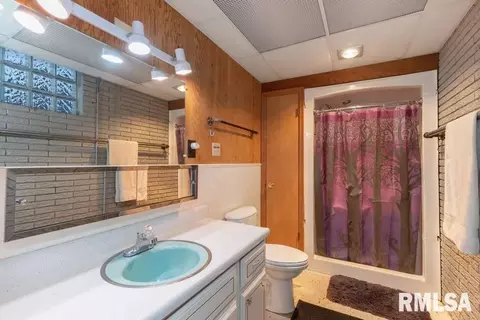 2601 4th St, Moline, IL 61265 photo 14