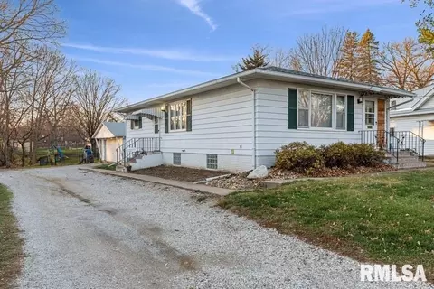 2601 4th St, Moline, IL 61265 photo 2
