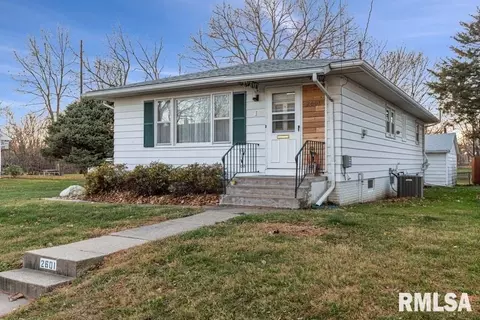 2601 4th St, Moline, IL 61265 photo 1
