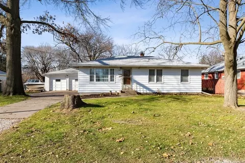 610 15th St, Silvis, IL 61282 photo 1