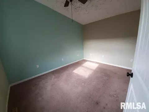 705 14th St, Silvis, IL 61282 photo 20