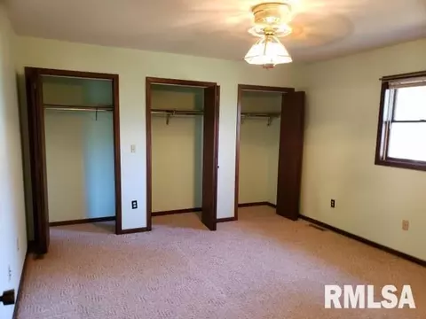 607 NW 9th Ave, Aledo, IL 61231 photo 10