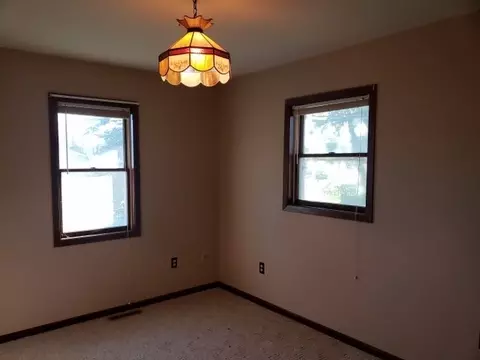 607 NW 9th Ave, Aledo, IL 61231 photo 11
