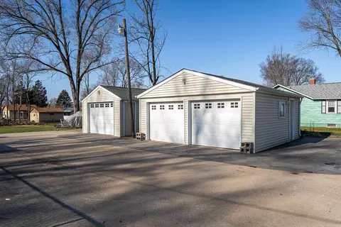 2505 46th St, Moline, IL 61265 photo 19