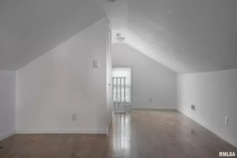 2505 46th St, Moline, IL 61265 photo 12