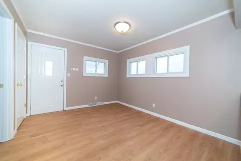 445 E 5th St, Milan, IL 61264 photo 12
